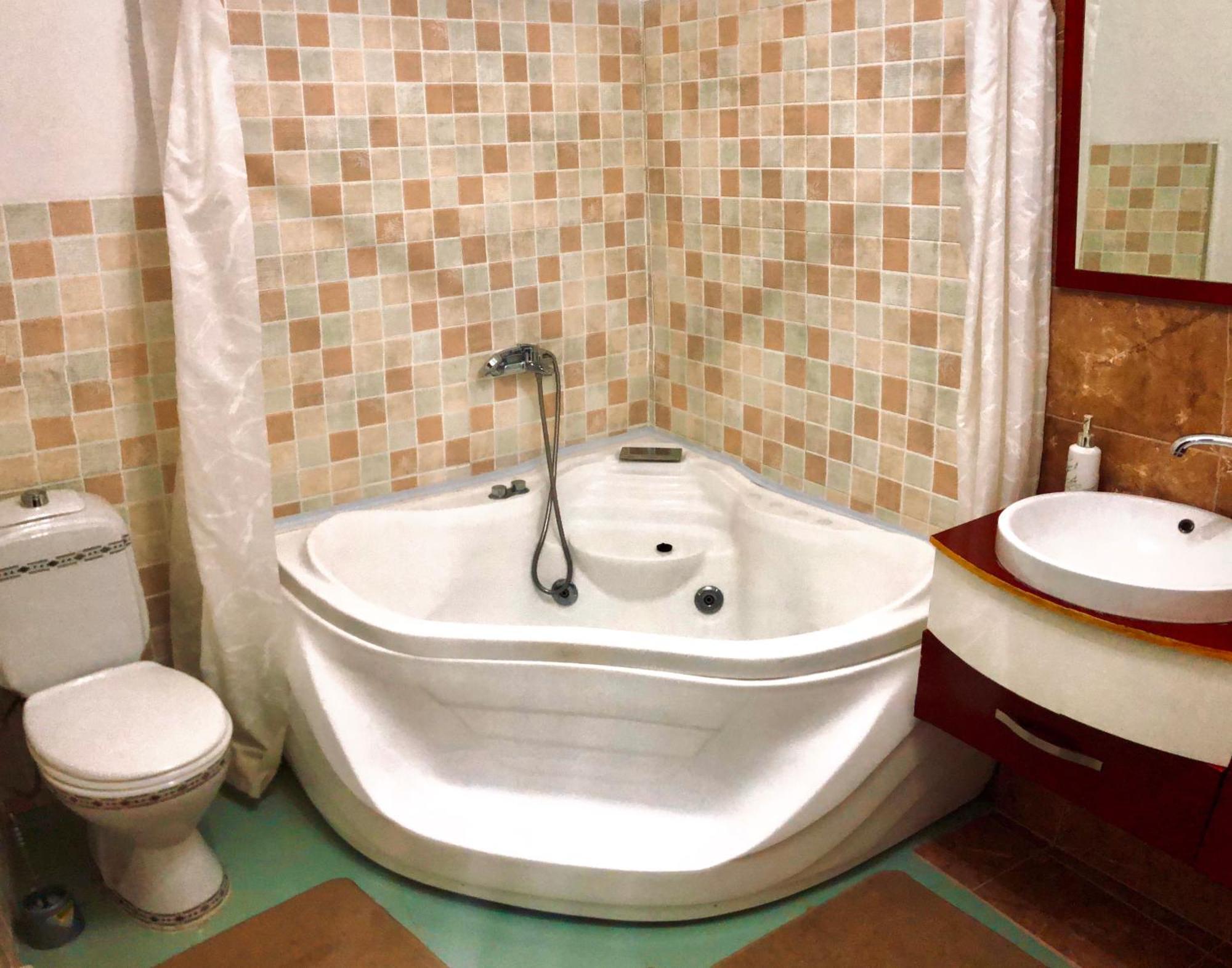 Urban Boutique Hotel プリシュティナ エクステリア 写真